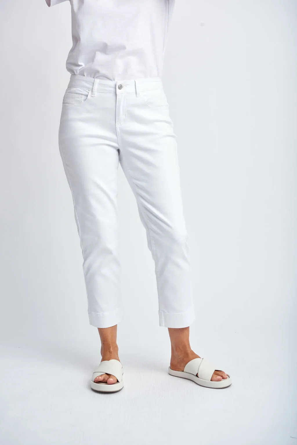 Goondiwindi Cotton - Denim Capri Pant White | G5252