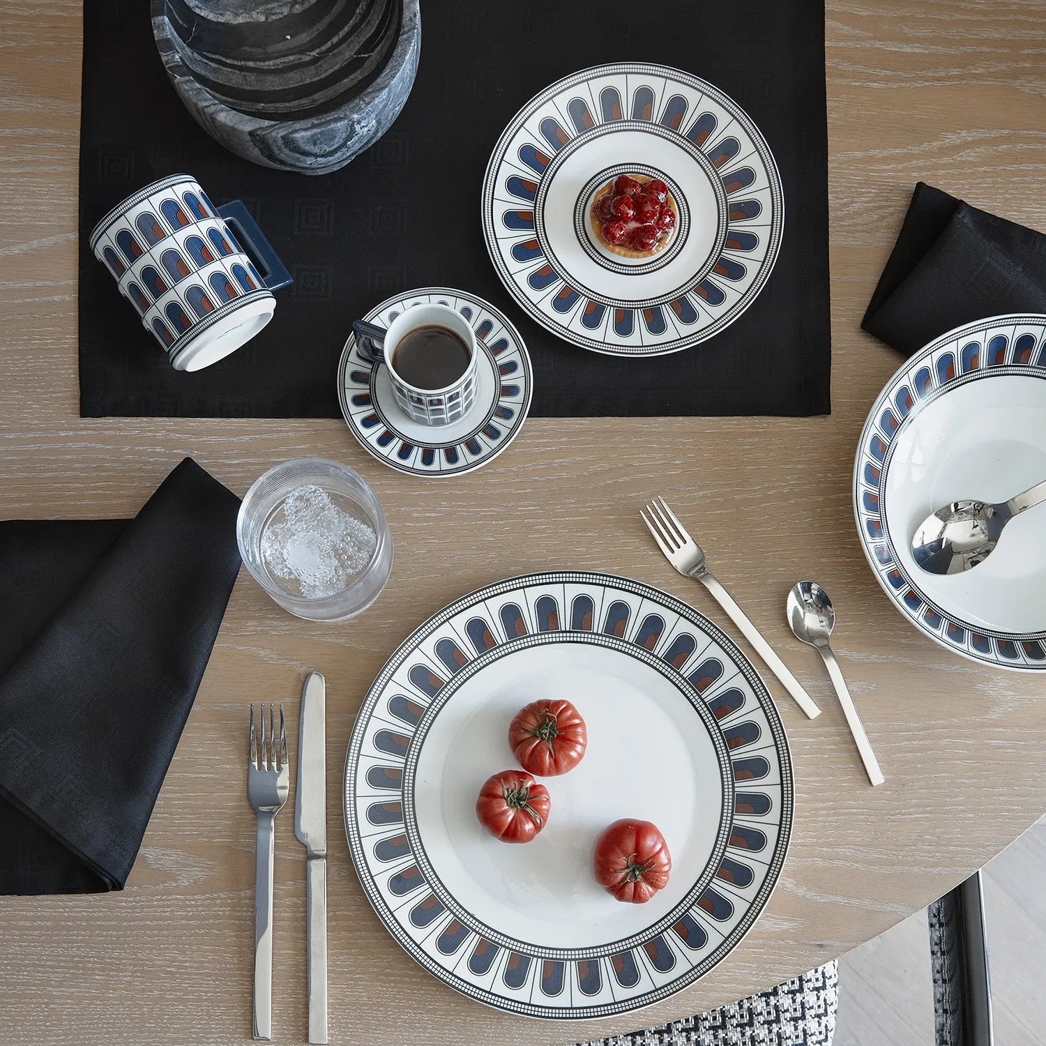 greg natale | palazzo bread plate | navy ~ DC