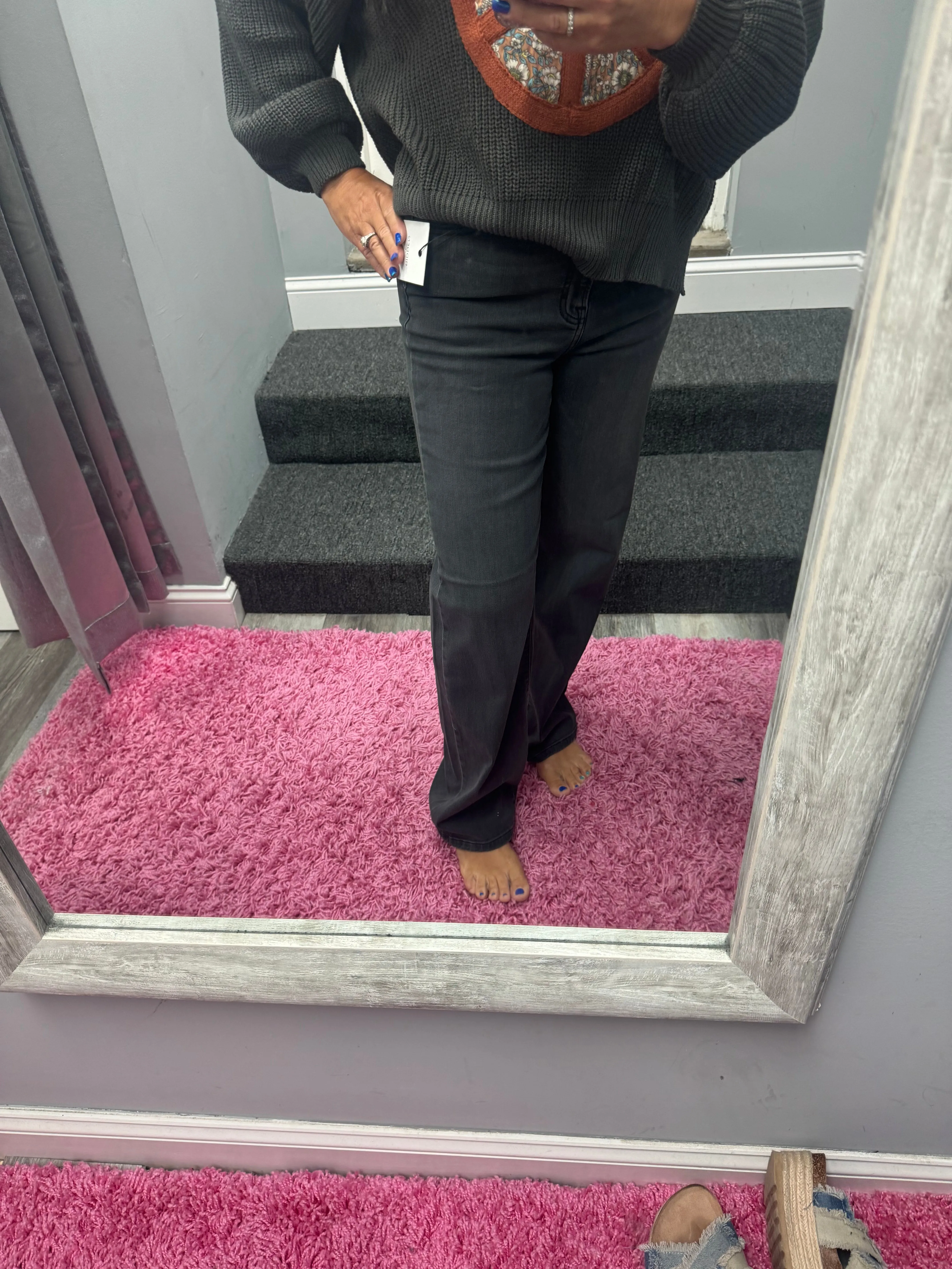 Hidden Logan Black High Rise 31in Inseam Dad Jean