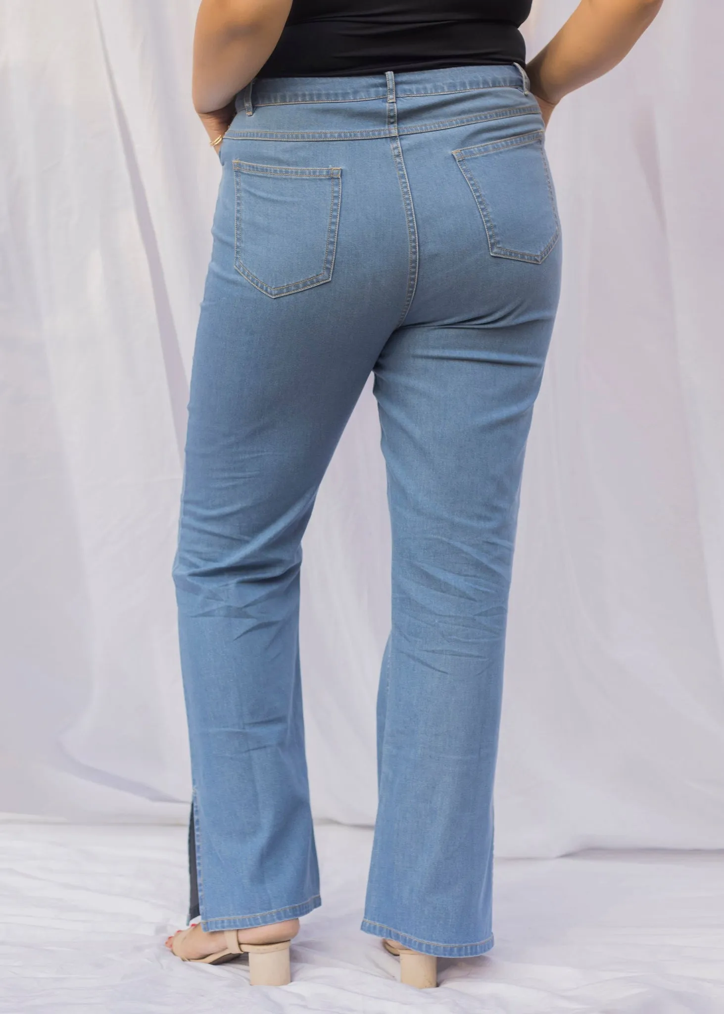 Lorie Bootcut Jeans