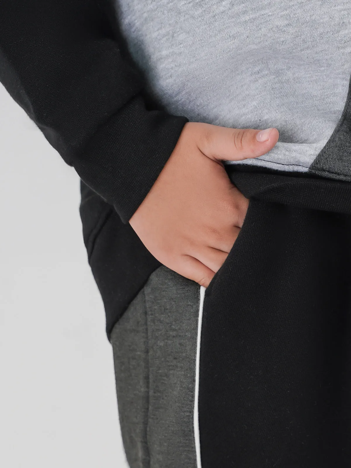 "RANIEL" Signature Fleece Joggers