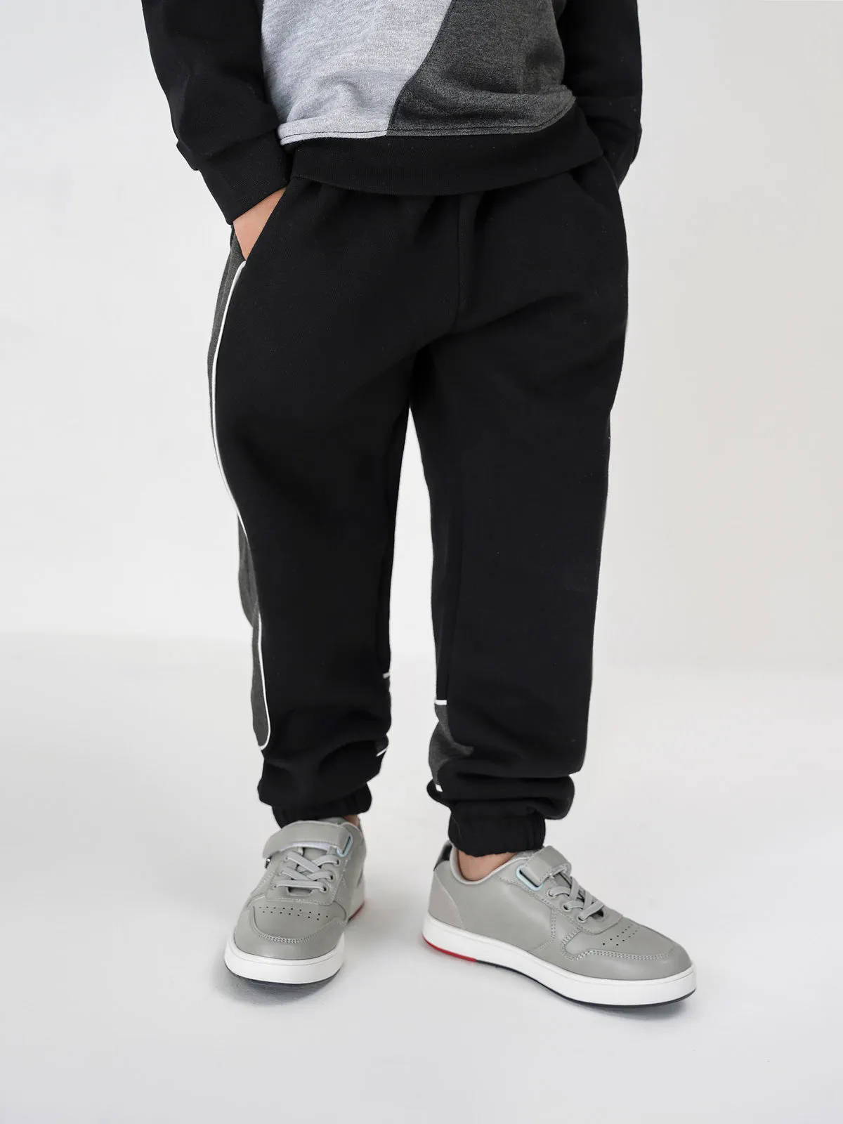 "RANIEL" Signature Fleece Joggers
