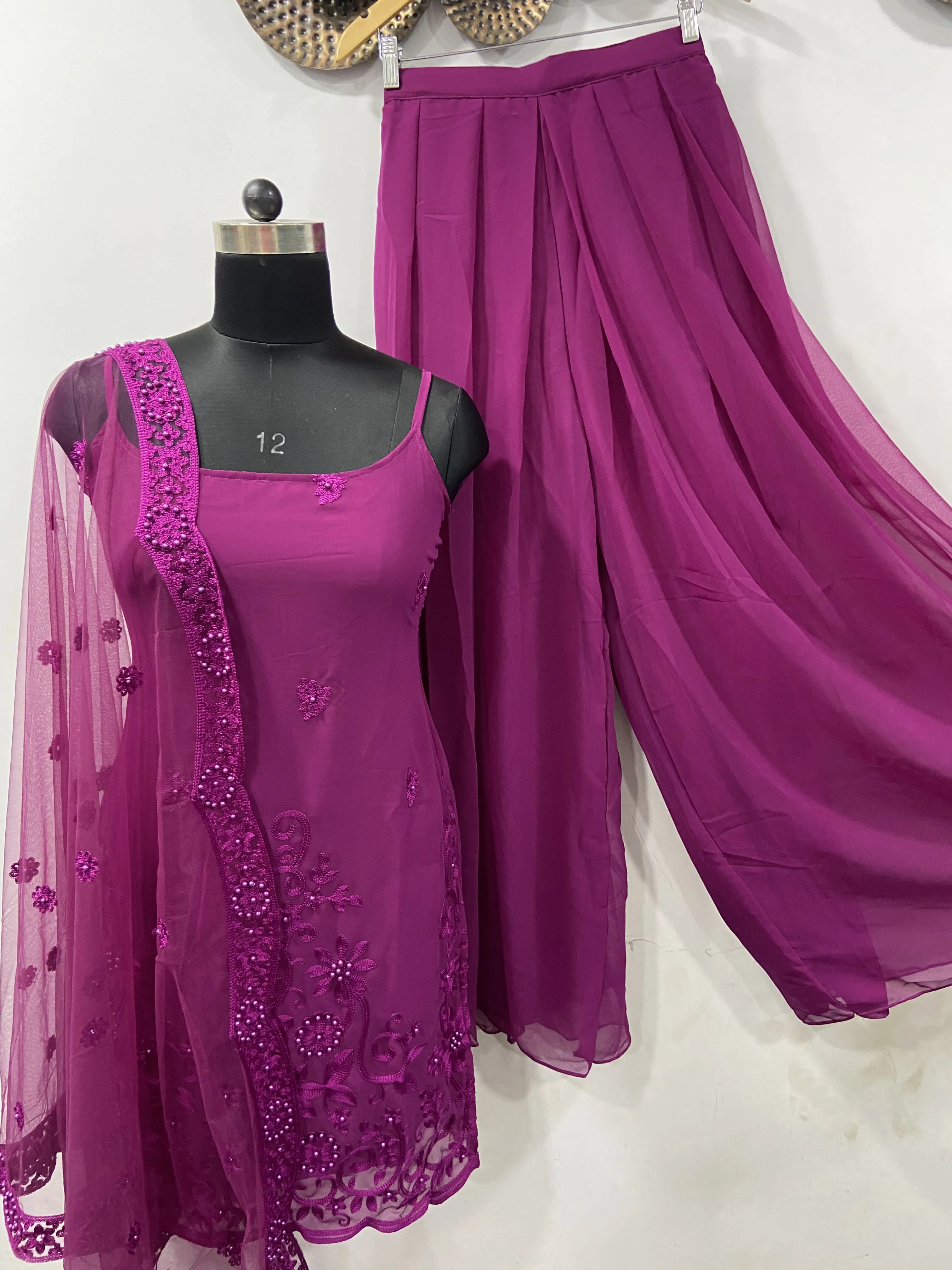 Sleeveless Sequins Work Wine Palazzo Suit Set