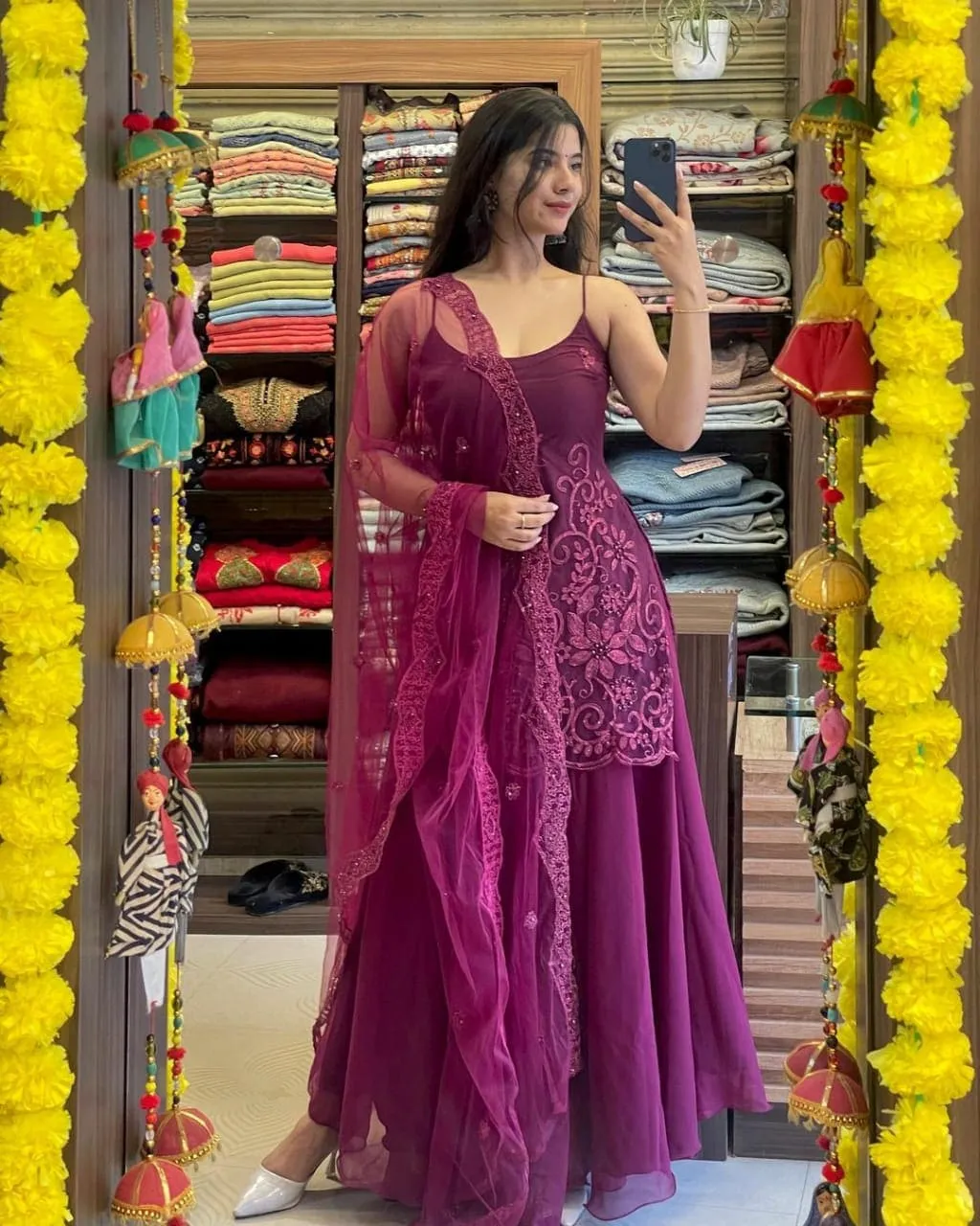 Sleeveless Sequins Work Wine Palazzo Suit Set