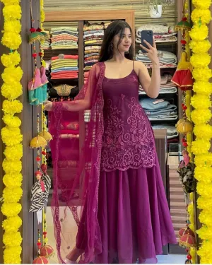 Sleeveless Sequins Work Wine Palazzo Suit Set